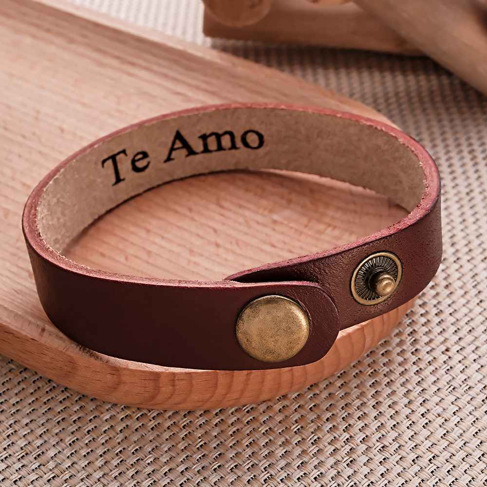 Engraved Leather Bracelet Personalized Vintage Simple Bracelet For Men